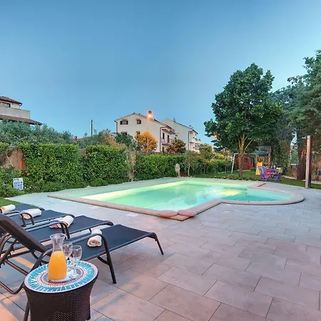 Andrija Family Dream With Heated Pool At The Sea With Beautiful Garden, Outside Cinema And Kids Playground Villa