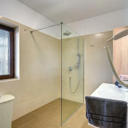 Andrija Family Dream With Heated Pool At The Sea With Beautiful Garden, Outside Cinema And Kids Playground Villa *